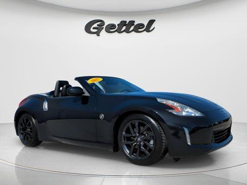 2017 Nissan 370Z Touring