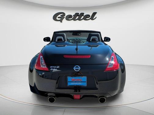 2017 Nissan 370Z Touring