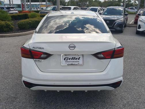 2025 Nissan Altima 2.5 SV