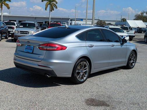 2020 Ford Fusion SEL