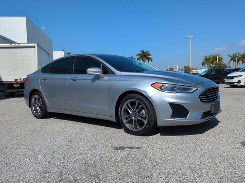 2020 Ford Fusion SEL