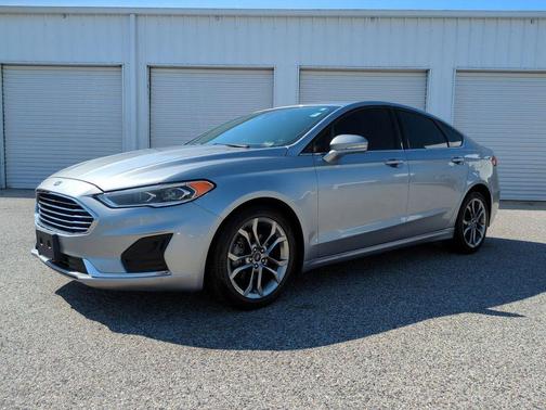2020 Ford Fusion SEL