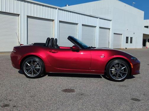 2023 Mazda MX-5 Miata Grand Touring