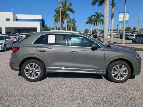 2023 Audi Q3 Premium 45 TFSI S line quattro Tiptronic