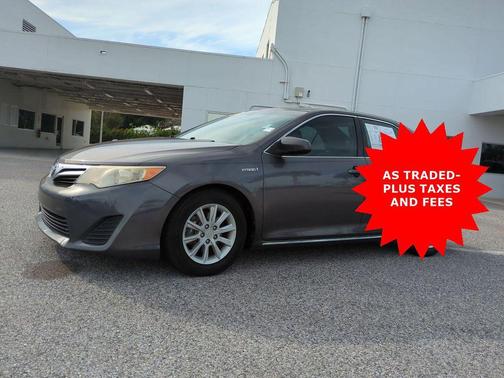 2014 Toyota Camry Hybrid SE