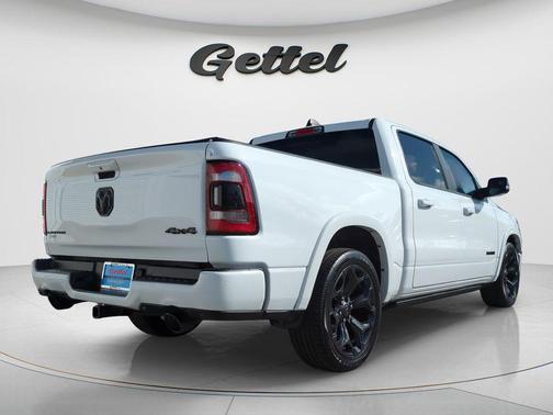 Bright White Clearcoat 2021 RAM 1500 Limited