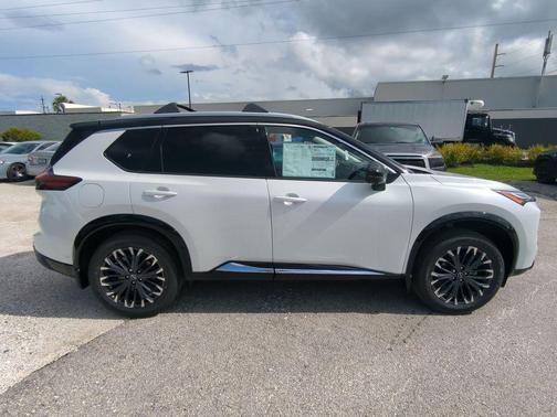 2025 Nissan Rogue Platinum