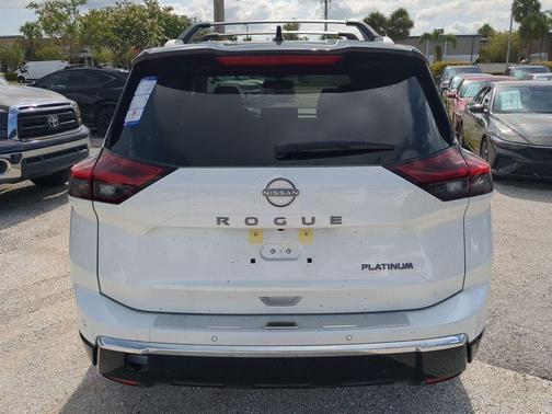 2025 Nissan Rogue Platinum