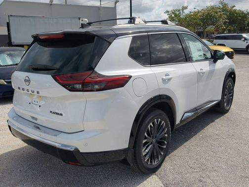 2025 Nissan Rogue Platinum
