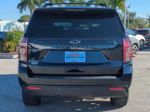2023 Chevrolet Suburban 4WD Z71