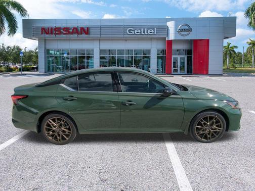 2025 Nissan Altima SR FWD
