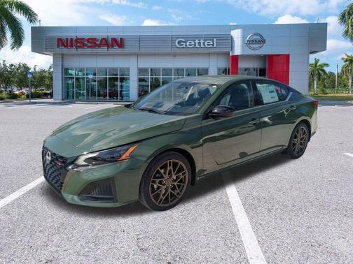 2025 Nissan Altima SR FWD