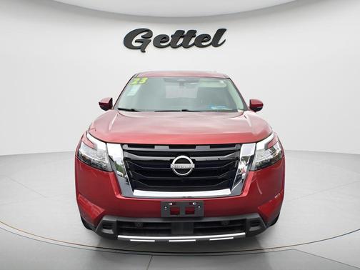 Scarlet Ember Tintcoat 2023 Nissan Pathfinder SL 4WD