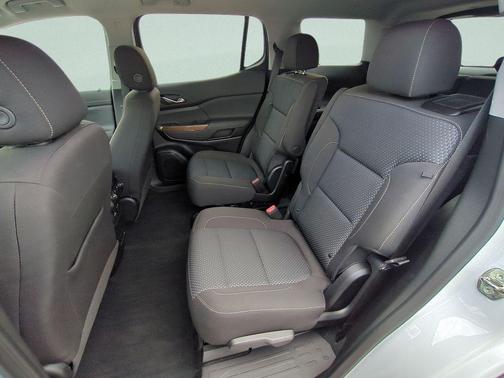 2023 GMC Acadia FWD SLE