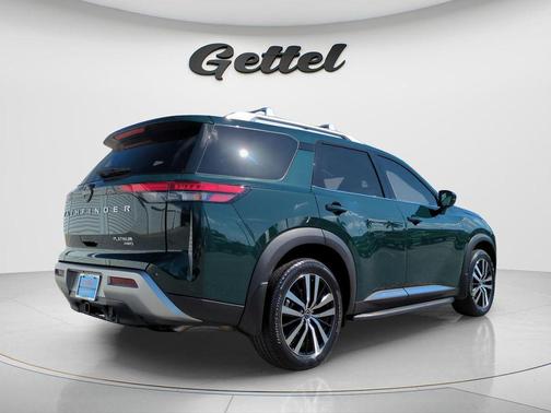 Obsidian Green Pearl 2024 Nissan Pathfinder Platinum 4WD