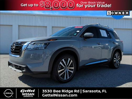 2022 Nissan Pathfinder Platinum 4WD