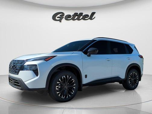 Everest White Pearl Tricoat 2026 Nissan Rogue Dark Armor