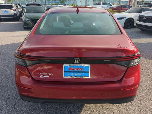 2023 Honda Accord LX 1.5T