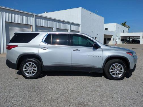 2019 Chevrolet Traverse LS