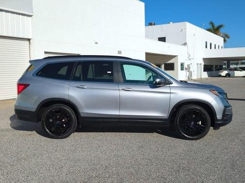 2022 Honda Pilot AWD Special Edition