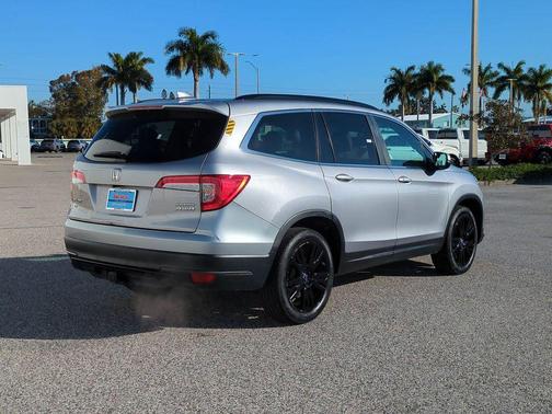 2022 Honda Pilot AWD Special Edition