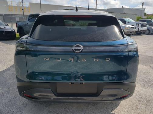 2025 Nissan Murano SL