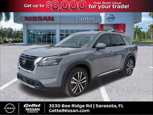 2025 Nissan Pathfinder Platinum FWD
