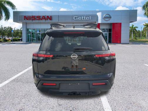 2025 Nissan Pathfinder Rock Creek 4WD