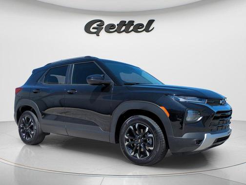 Mosaic Black Metallic 2023 Chevrolet Trailblazer LT