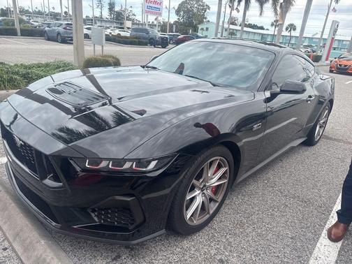 2024 Ford Mustang GT Premium