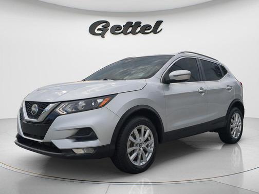 Brilliant Silver Metallic 2021 Nissan Rogue Sport SV