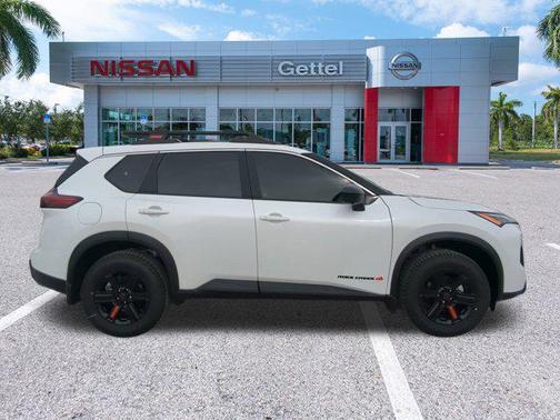 2025 Nissan Rogue Rock Creek