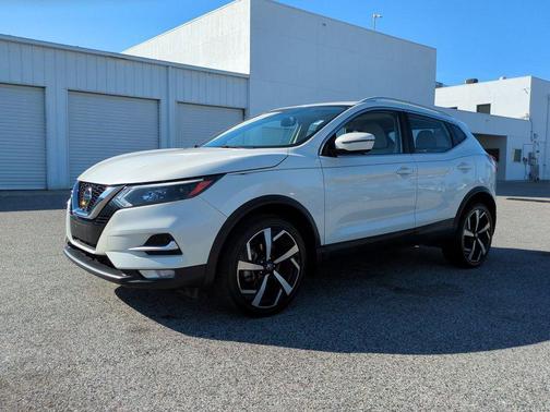 2020 Nissan Rogue Sport SL