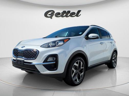 Snow White Pearl 2021 Kia Sportage EX