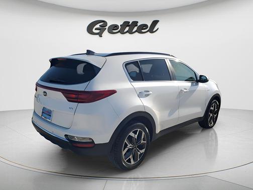 Snow White Pearl 2021 Kia Sportage EX