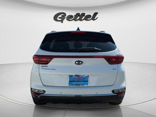 Snow White Pearl 2021 Kia Sportage EX