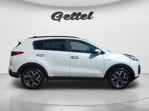 Snow White Pearl 2021 Kia Sportage EX