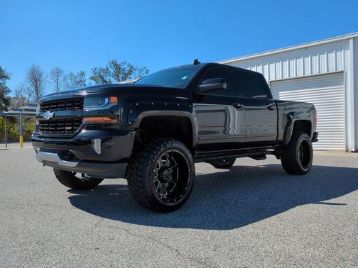 2018 Chevrolet Silverado 1500 2LT