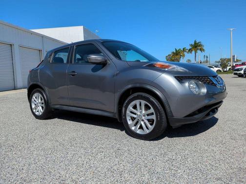 2017 Nissan Juke S