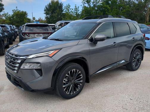 2025 Nissan Rogue Platinum