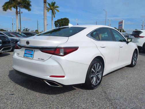 2021 Lexus ES 350 Base