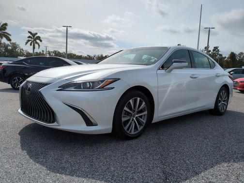 2021 Lexus ES 350 Base