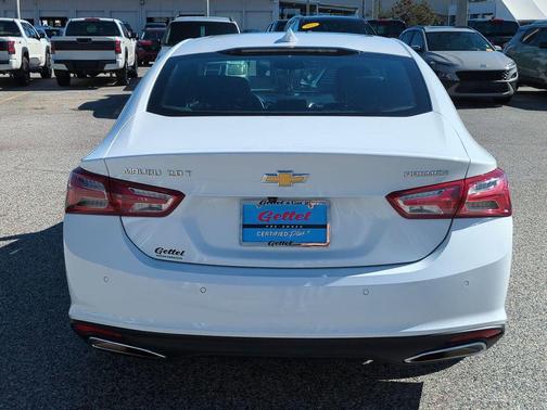 2022 Chevrolet Malibu FWD Premier