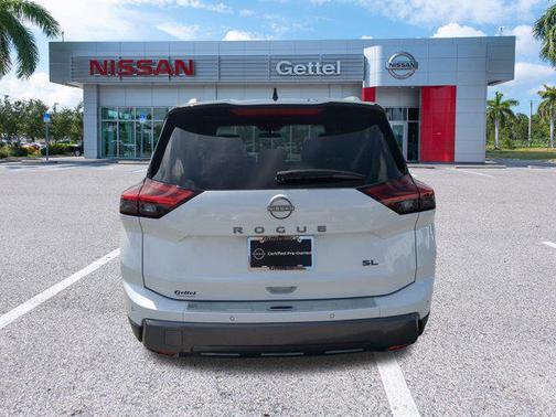 2024 Nissan Rogue SL