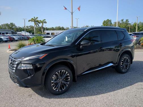 2025 Nissan Rogue Platinum