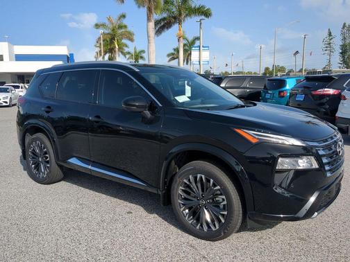 2025 Nissan Rogue Platinum