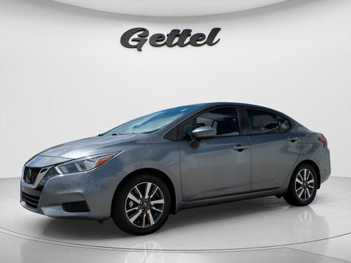 Gun Metallic 2021 Nissan Versa 1.6 SV