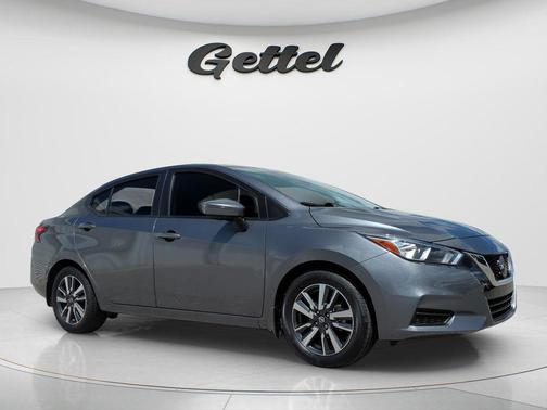 Gun Metallic 2021 Nissan Versa 1.6 SV