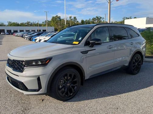 2022 Kia Sorento SX
