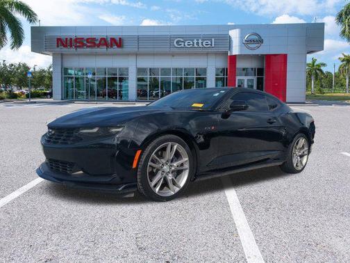 2021 Chevrolet Camaro RWD Coupe LT1